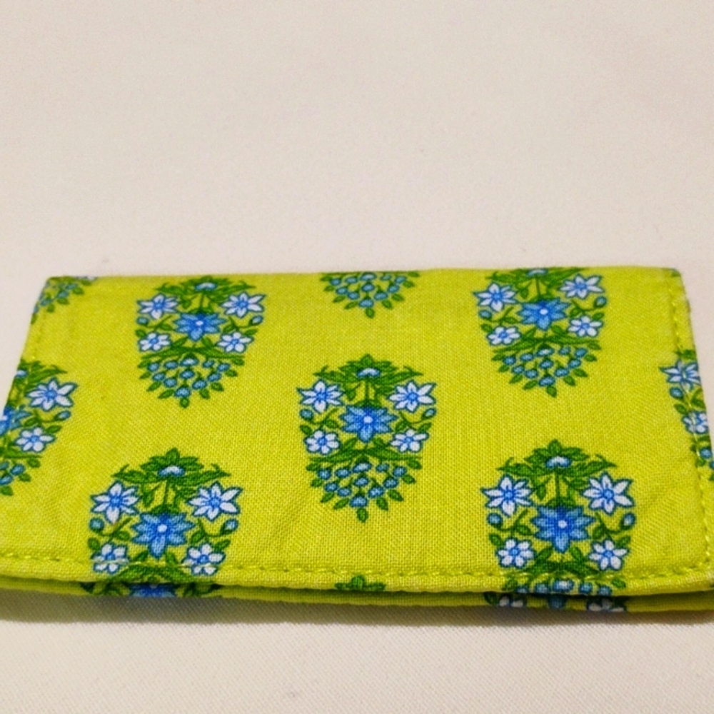 EUC Vera Bradley Citrus Card Case